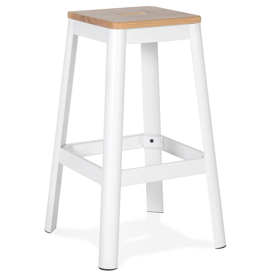 Industrial high stool 'LIDYA' with a white metal structure and wooden seat