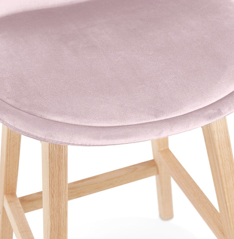 Barstool 'MORISS' in pink velvet with legs in natural wood