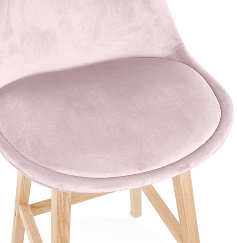 Barstool 'MORISS' in pink velvet with legs in natural wood