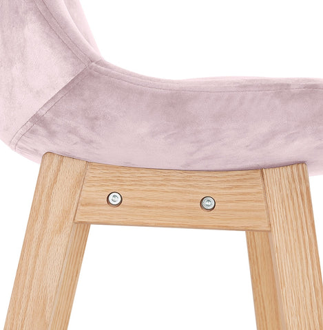 Barstool 'MORISS' in pink velvet with legs in natural wood