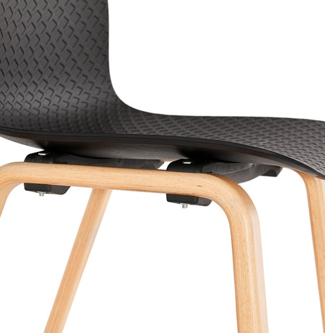 Scandinavian chair 'PACIFIK' black with natural wood legs