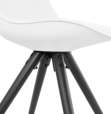 Design chair 'PIPA' white